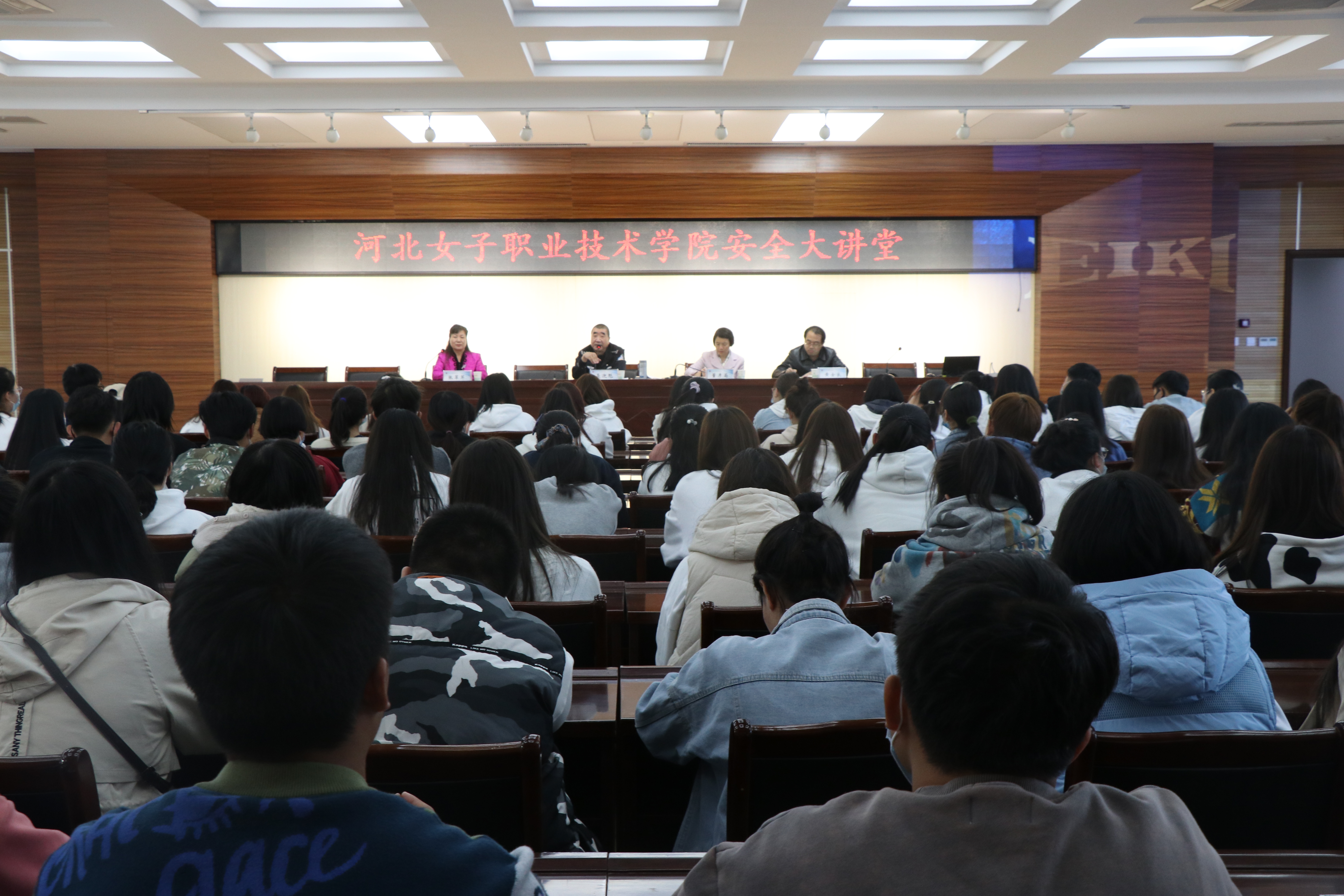 国产高清无密码一区二区三区