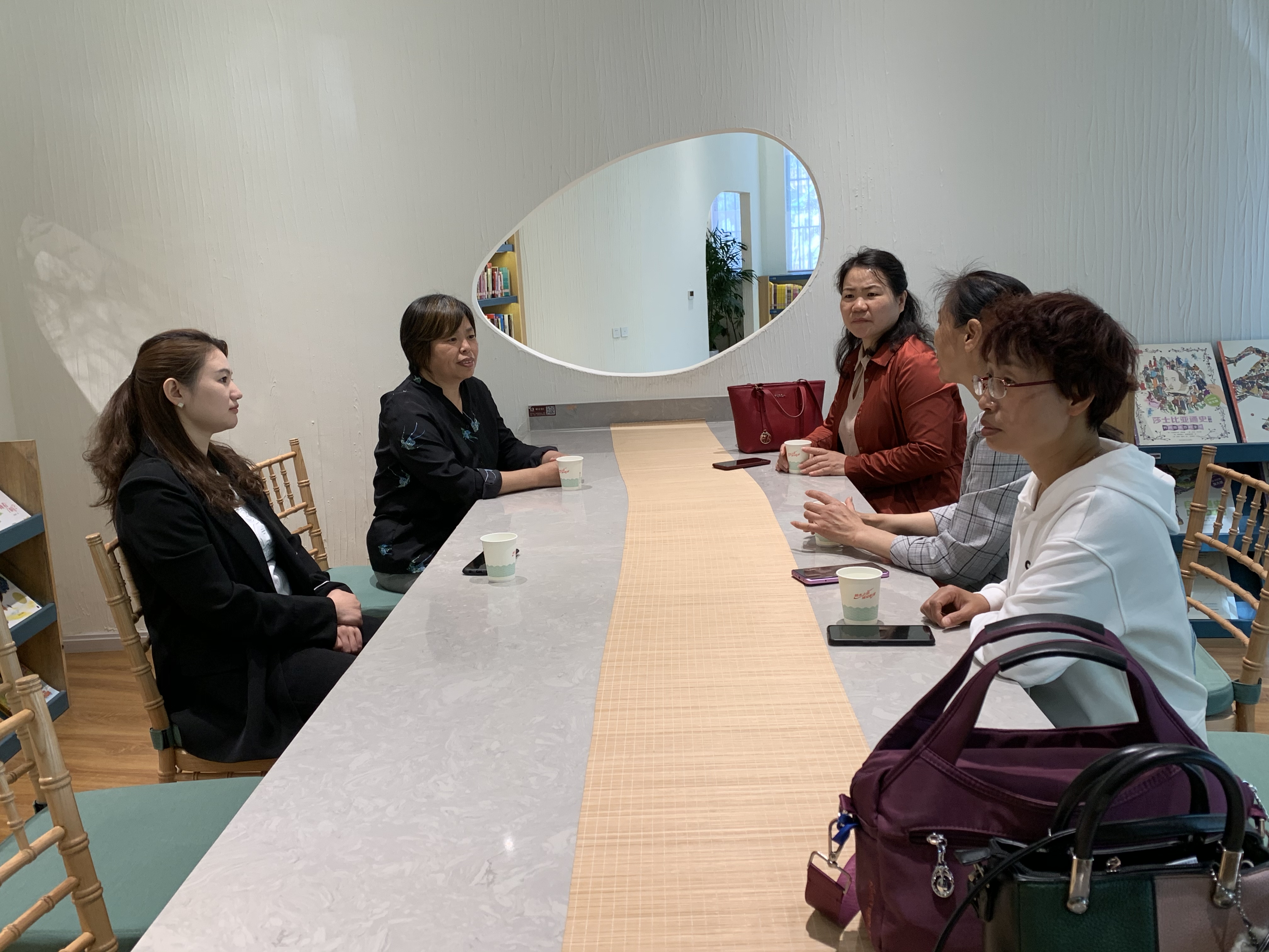 国产高清无密码一区二区三区