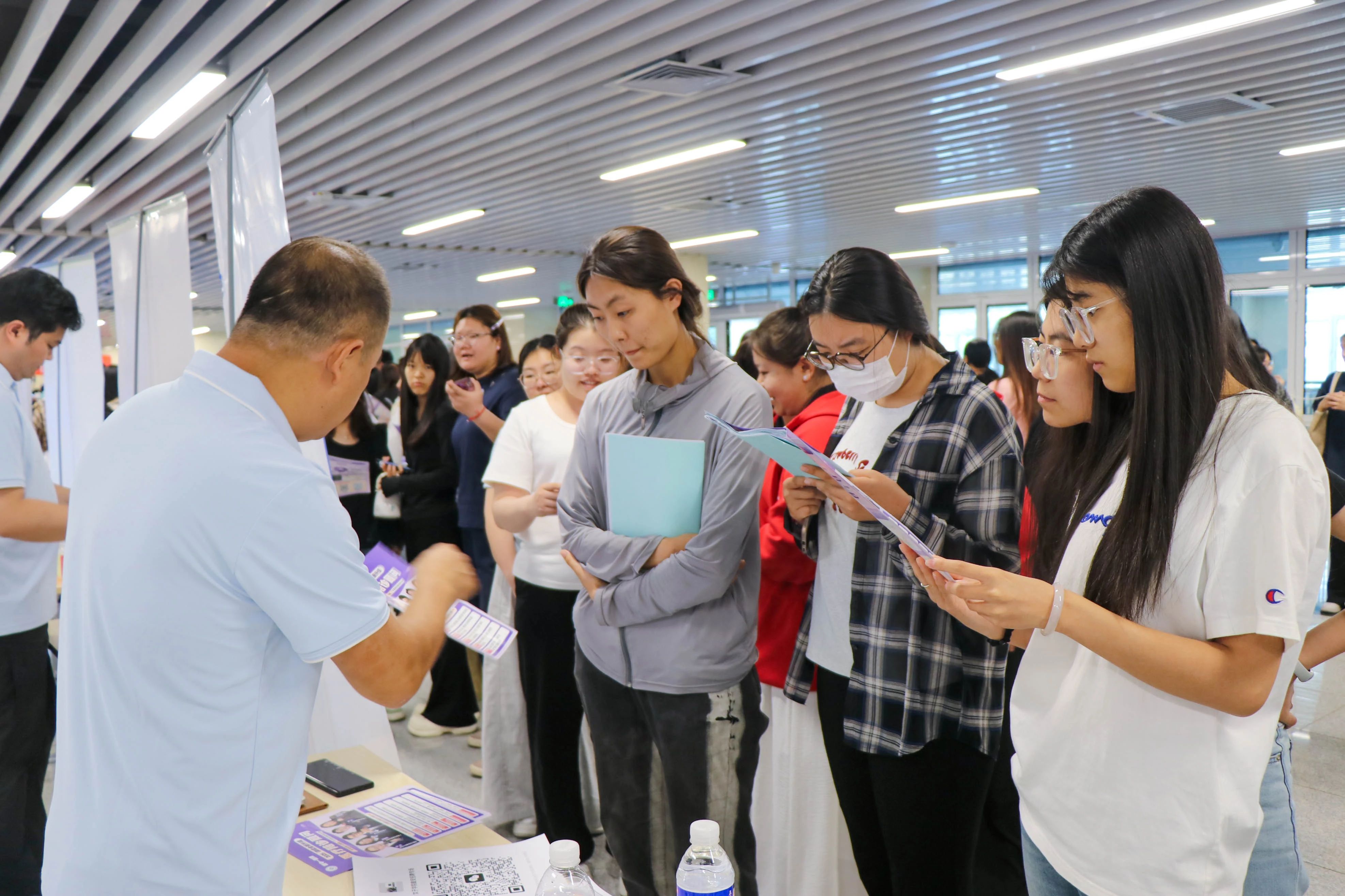 国产高清无密码一区二区三区